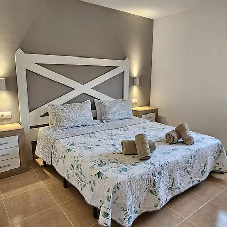 Casa Mari Y Jose Con Grandes Piscinas Y Wifi Gratis Apartman Corralejo Kültér fotó