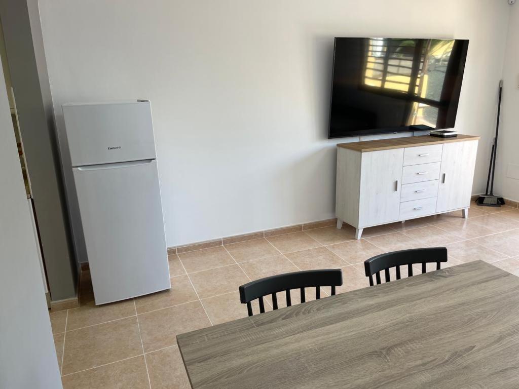Casa Mari Y Jose Con Grandes Piscinas Y Wifi Gratis Apartman Corralejo Kültér fotó